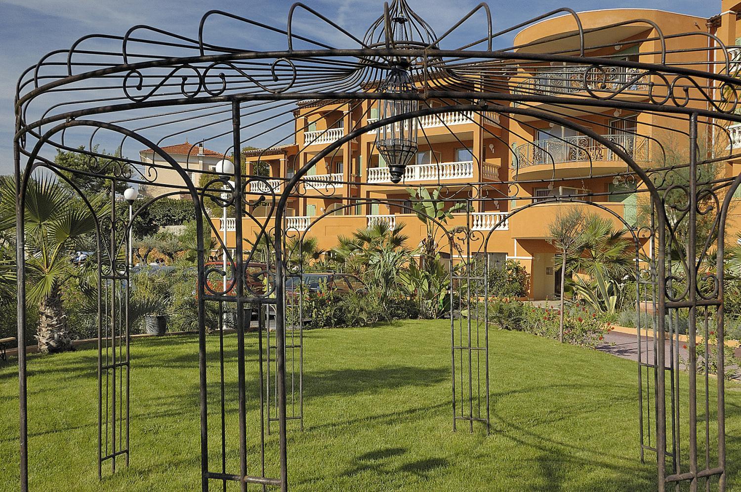 Appart Hotel Lou Castelet Карро Экстерьер фото